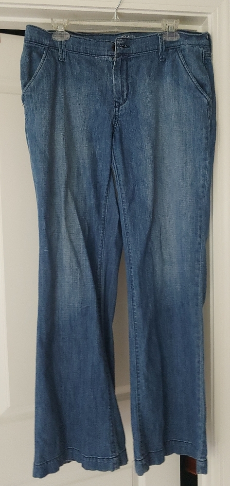 Wide leg jeans